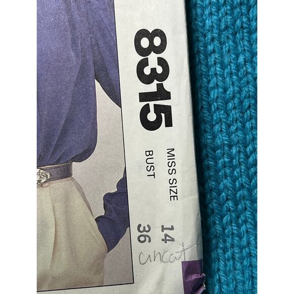 McCalls 8315 Sewing pattern blouse pleat front 1980s size 14 - Picture 2 of 7